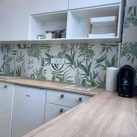Apartamento 15 Crystal Plaza *